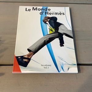 Le Monde d’Hermès Magazine - Spring/Summer 2021